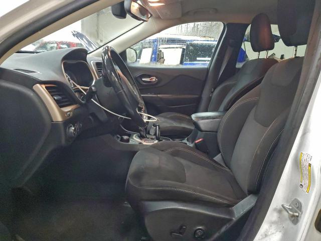 Jeep Grand Cherokee Latitude Image 13