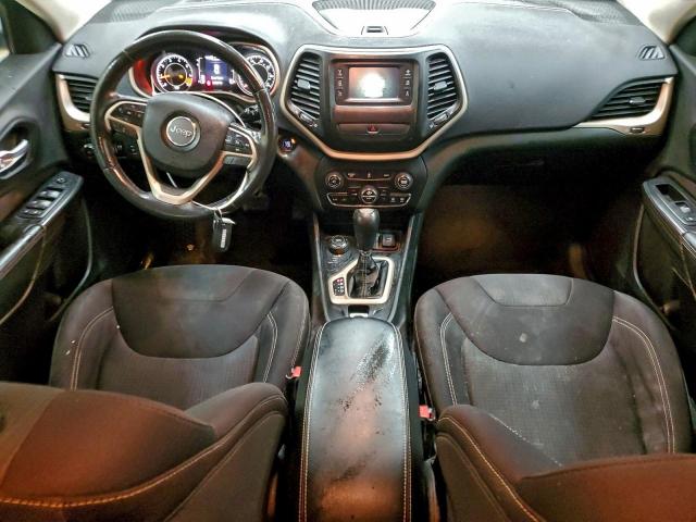 Jeep Grand Cherokee Latitude Image 6