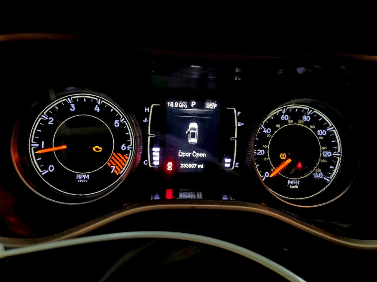 Jeep Grand Cherokee Latitude Image 4