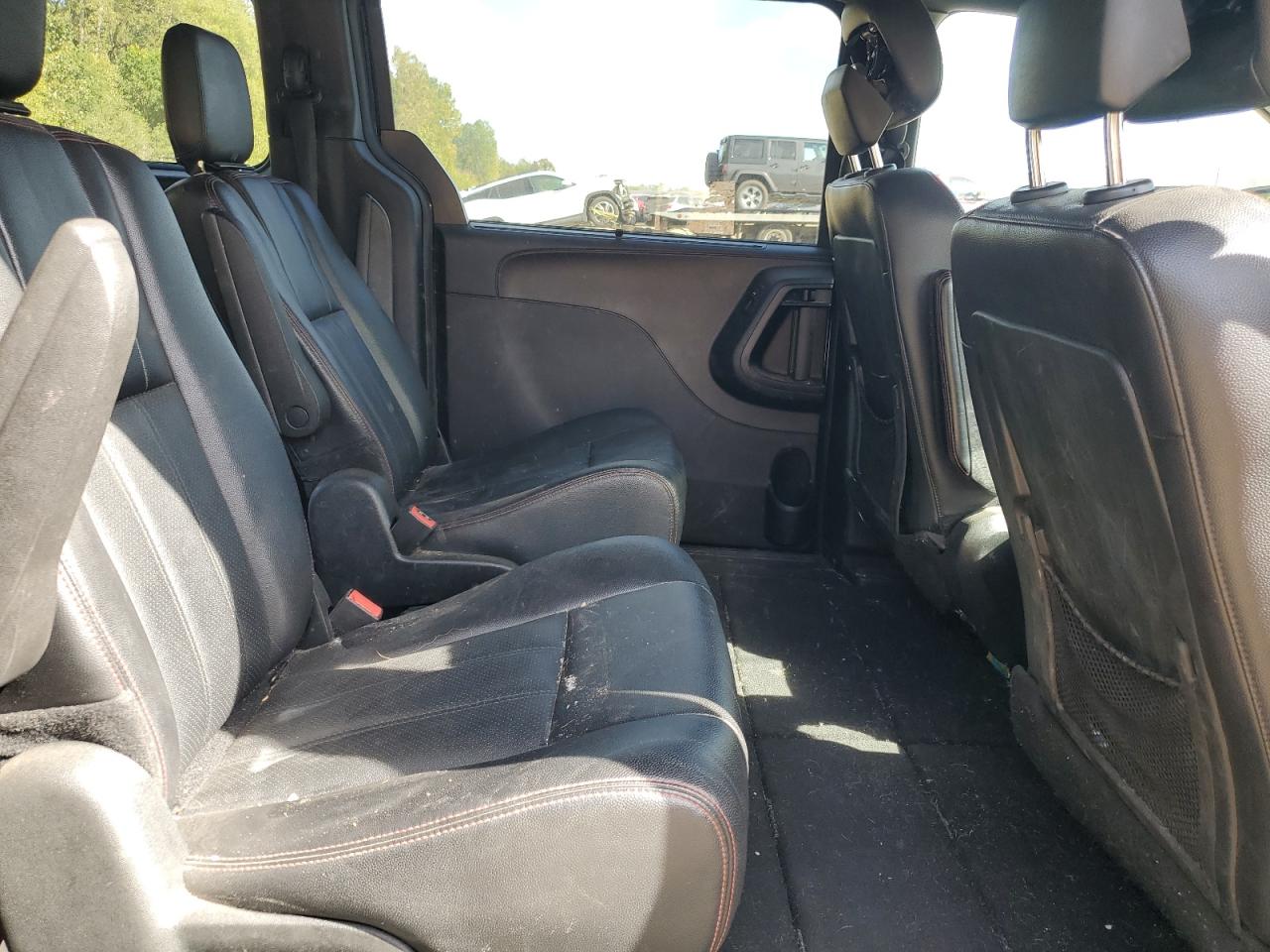 Dodge Caravan Gt Image 13