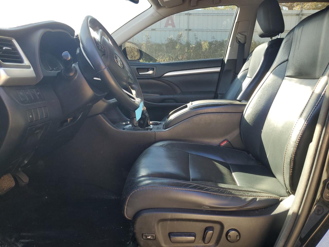 Toyota Highlander Xle Image 9