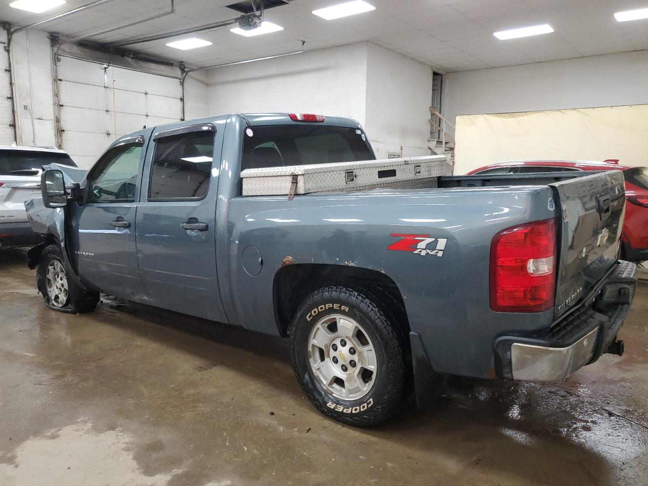 Chevrolet Silverado K1500 Lt Image 7