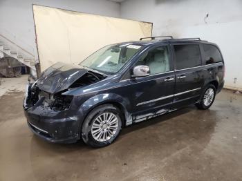  Salvage Chrysler Minivan