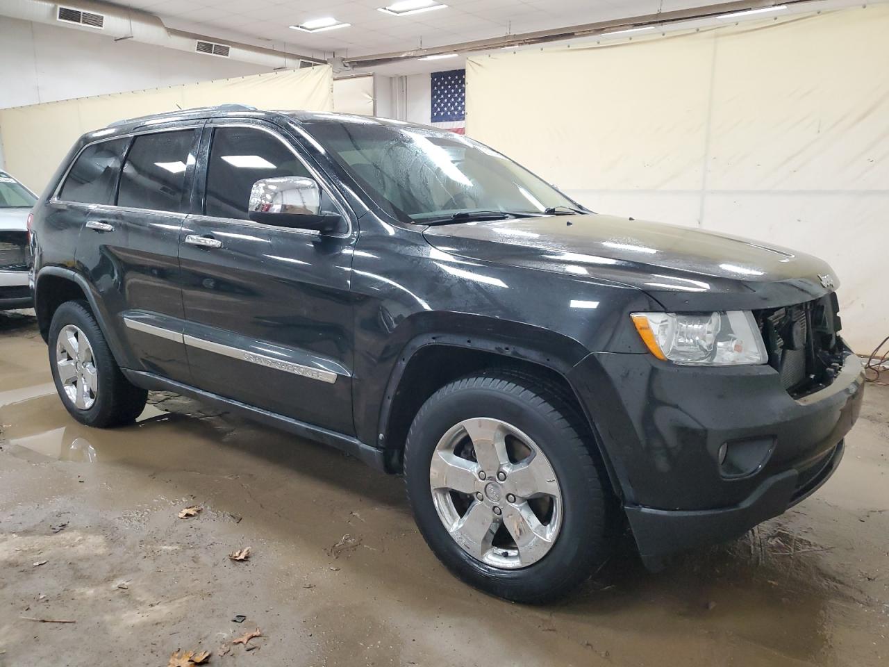 Jeep Grand Cherokee Laredo Image 13