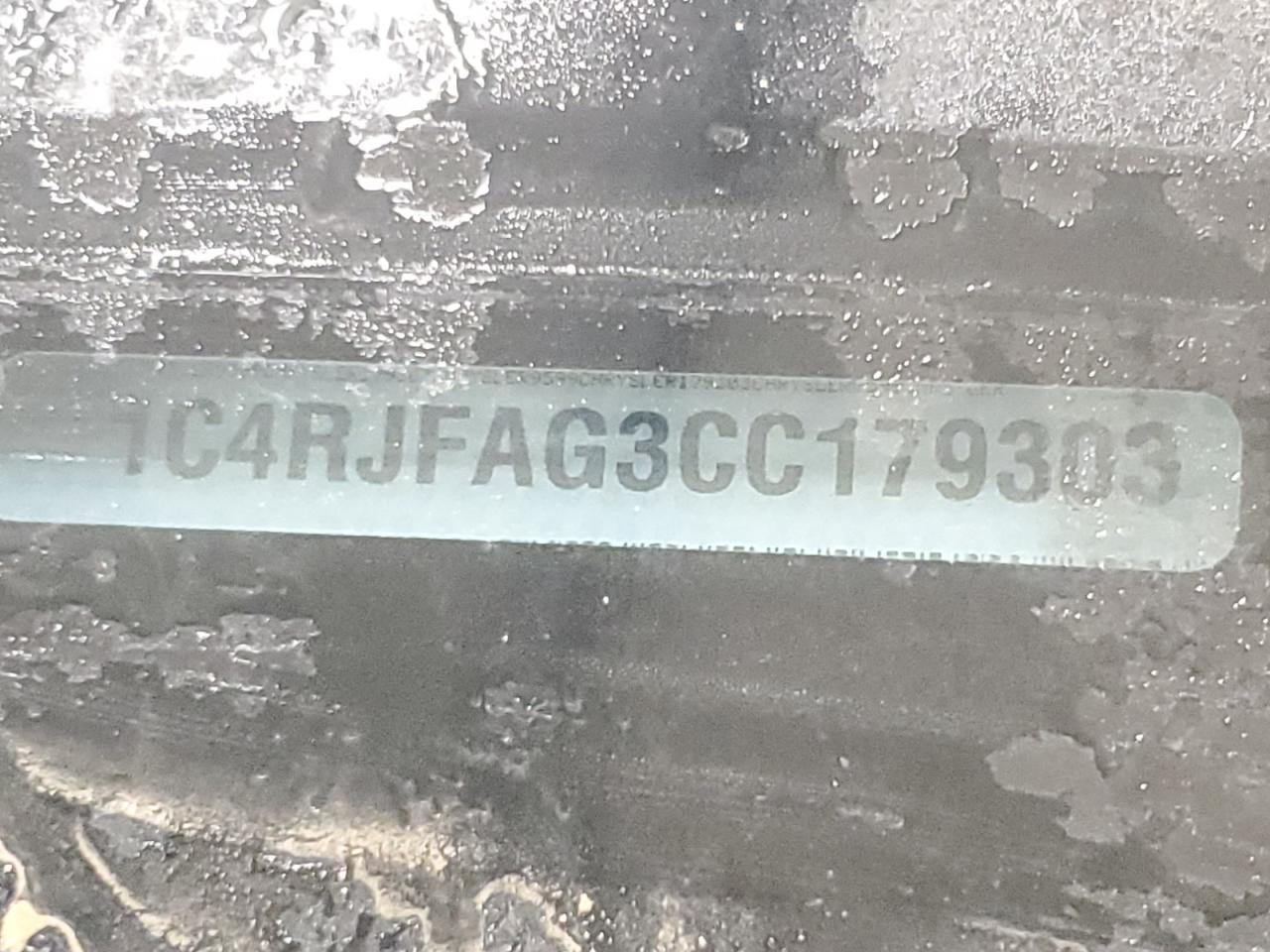 Jeep Grand Cherokee Laredo Image 4