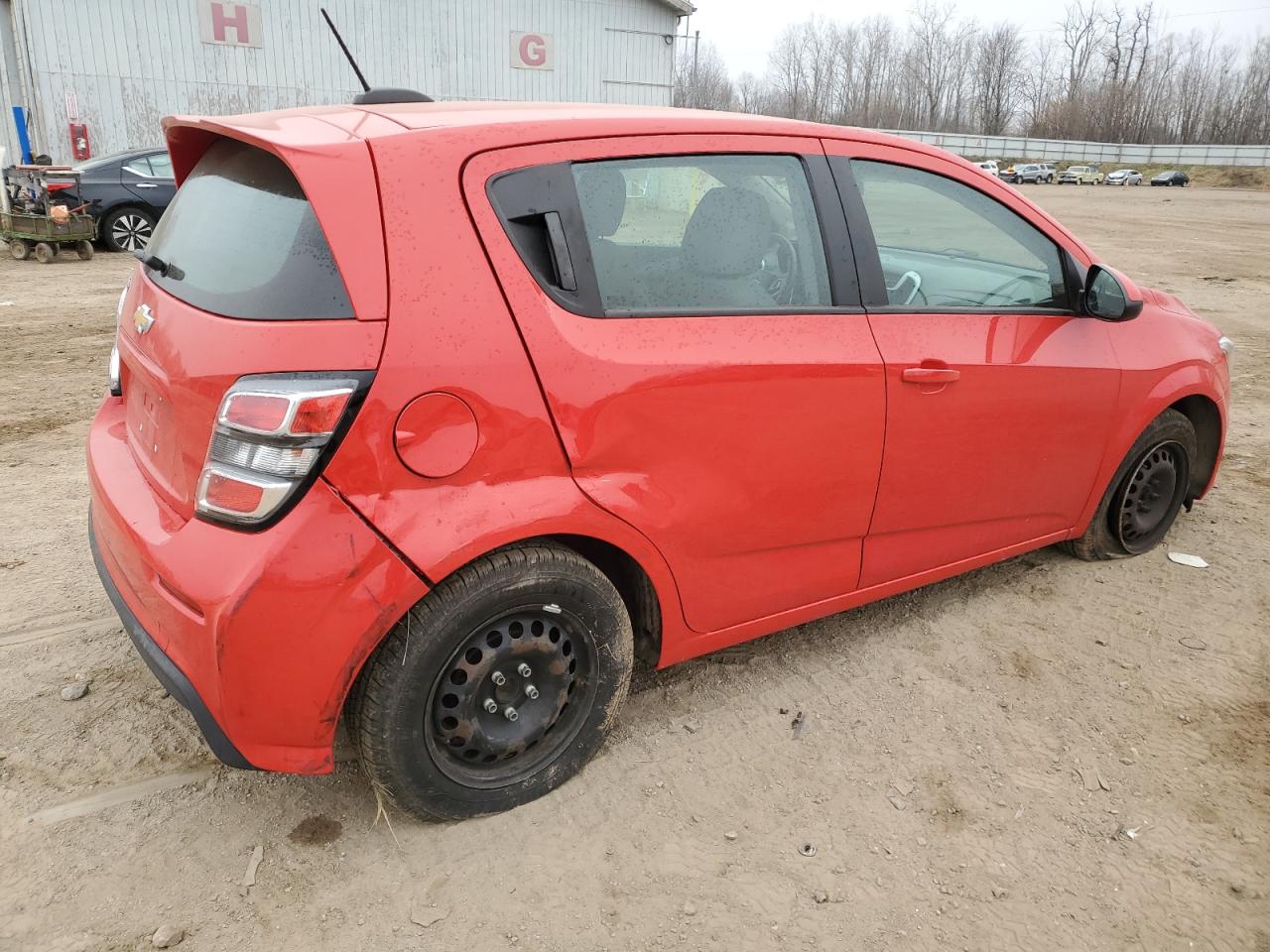 Chevrolet Sonic Image 7