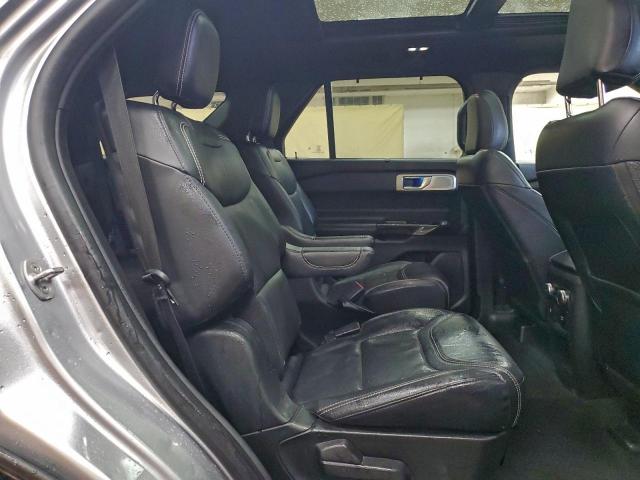 Ford Explorer St Image 7