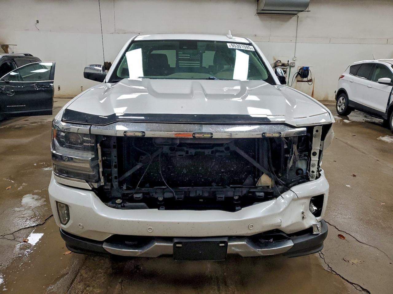 Chevrolet Silverado K1500 High Country Image 10