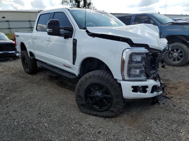 Ford F-350 Super Duty Image 6