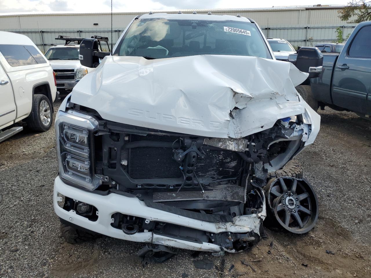 Ford F-350 Super Duty Image 8