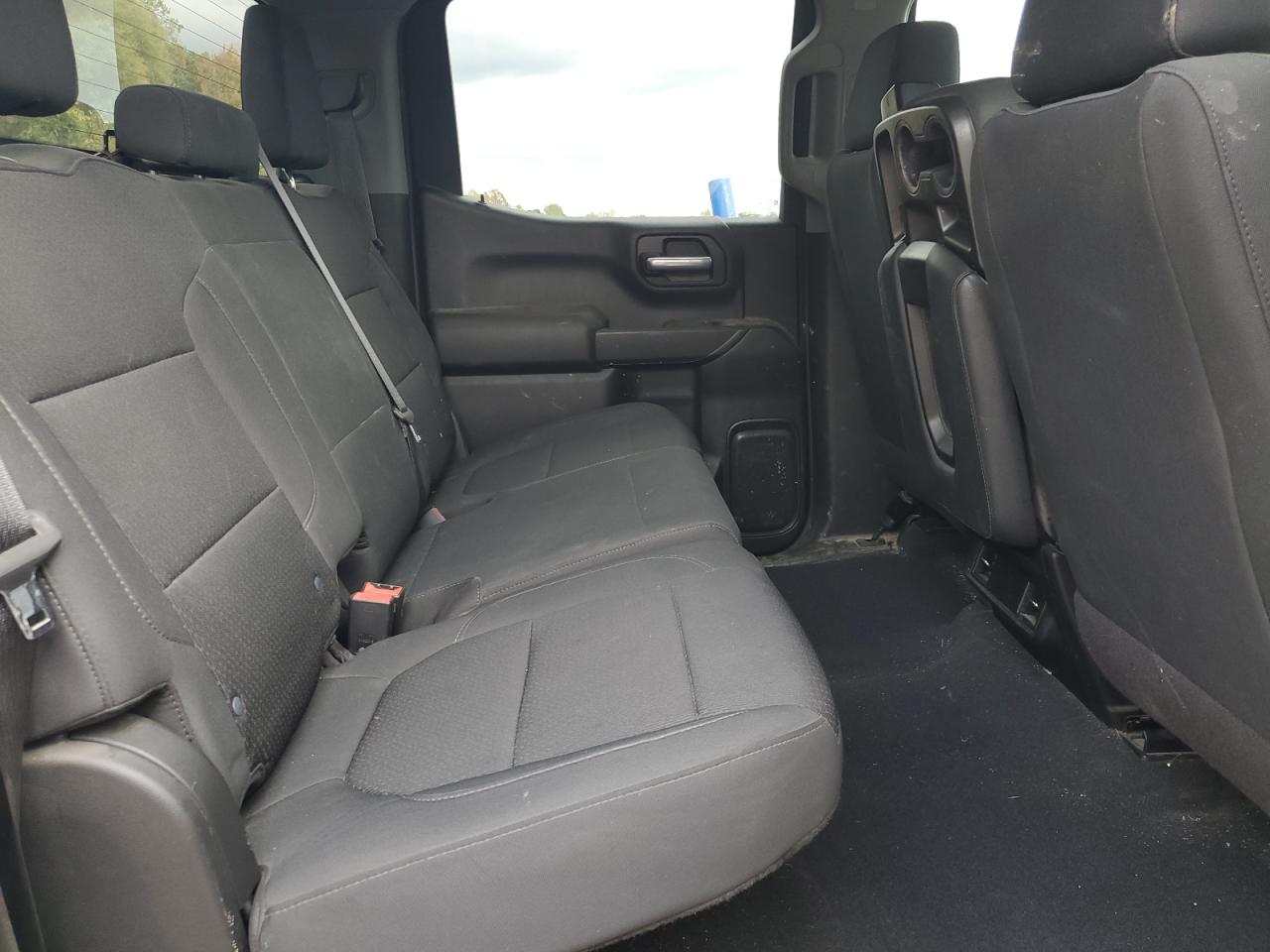 Chevrolet Silverado K1500 Custom Image 4