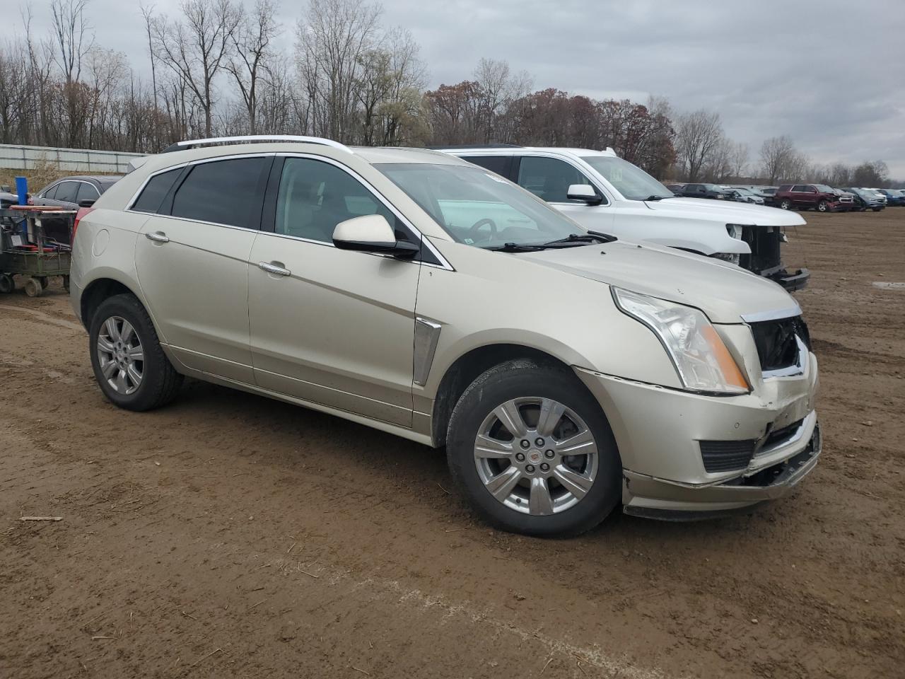 Cadillac SRX Luxury Collection Image 11