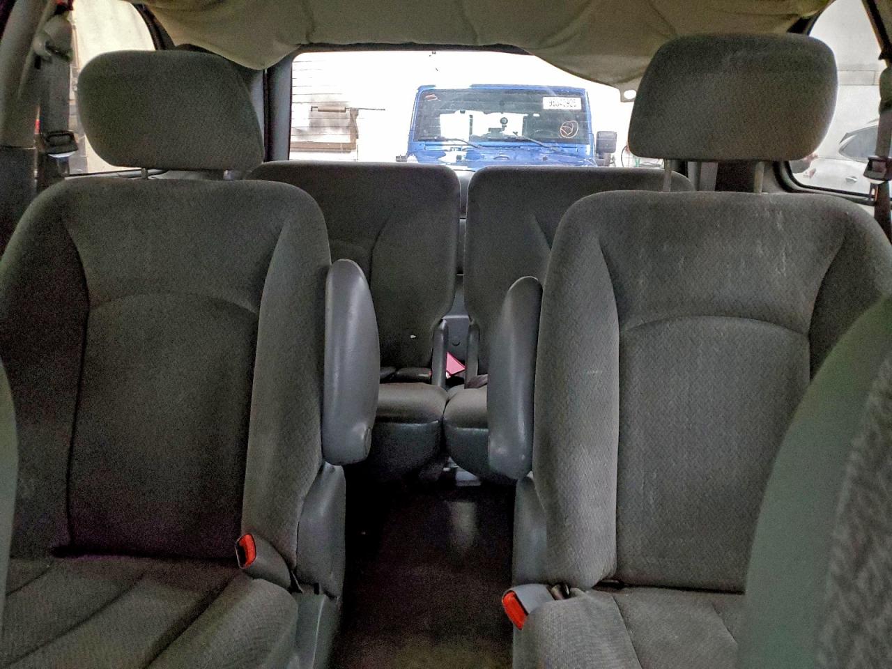 Dodge Caravan Sxt Image 12