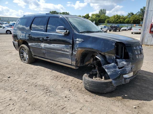 Cadillac Escalade Premium Image 3