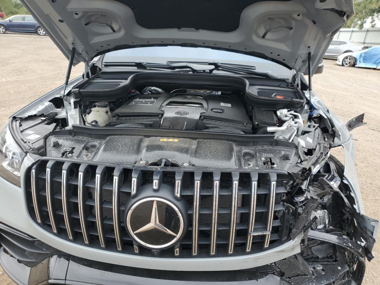 Mercedes-Benz Gls-class 63 Amg 4matic Image 4