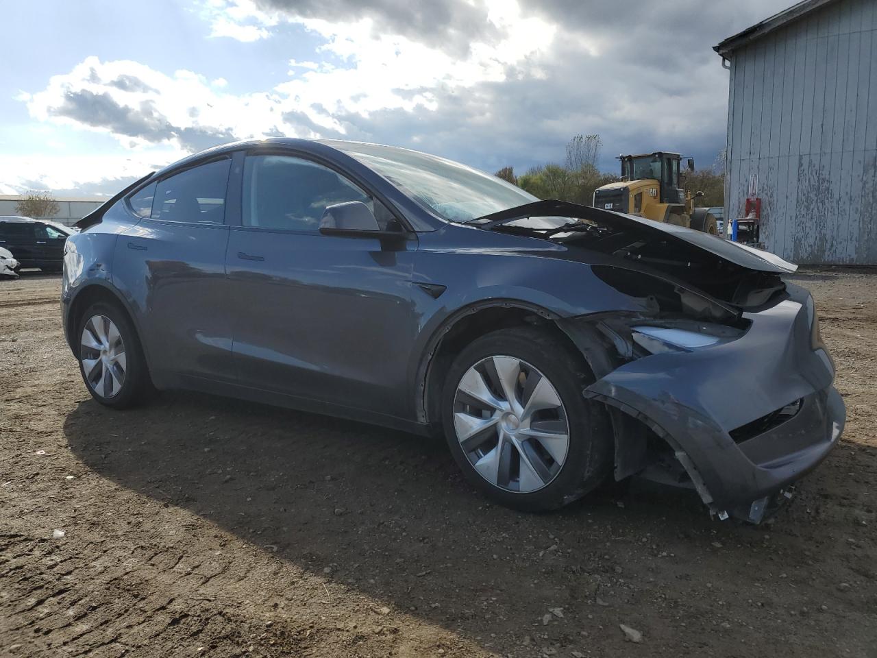 Tesla Model Y Image 11