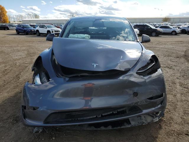 Tesla Model Y Image 13