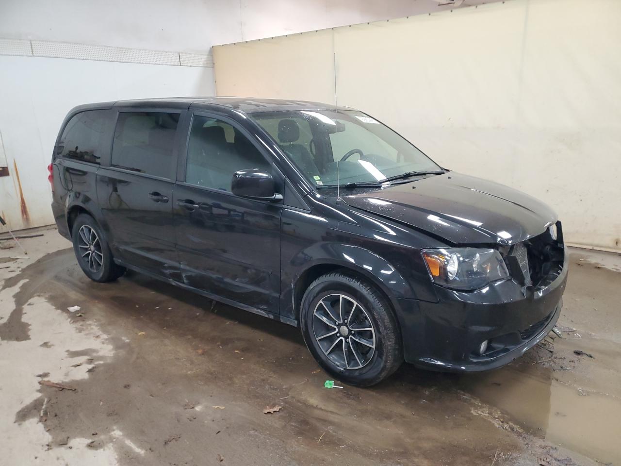 Dodge Caravan Gt Image 13