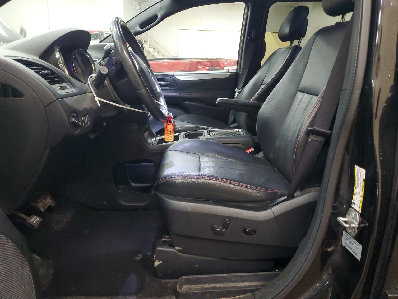 Dodge Caravan Gt Image 3