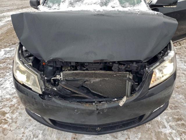 Buick LaCrosse Cxl Image 13