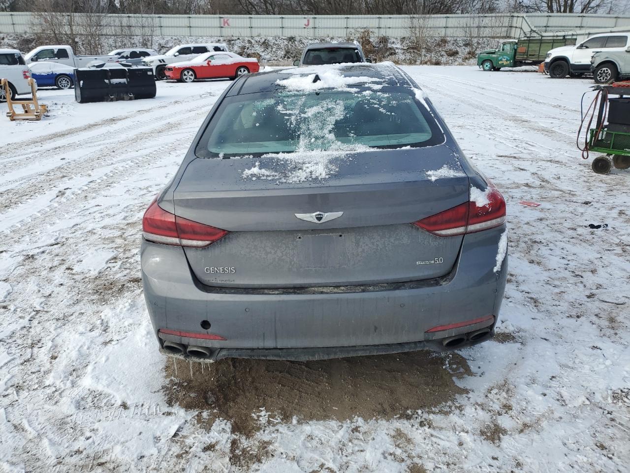 Hyundai Genesis 5.0l Image 6