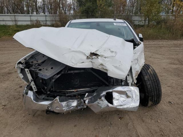 Chevrolet Silverado K1500 Lt Image 9