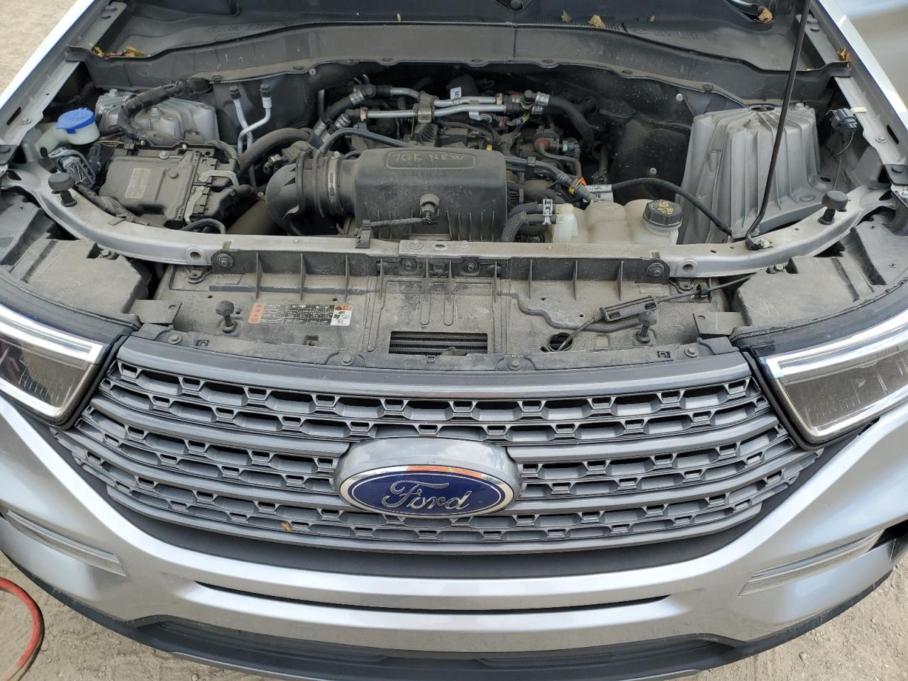 Ford Explorer Xlt Image 9