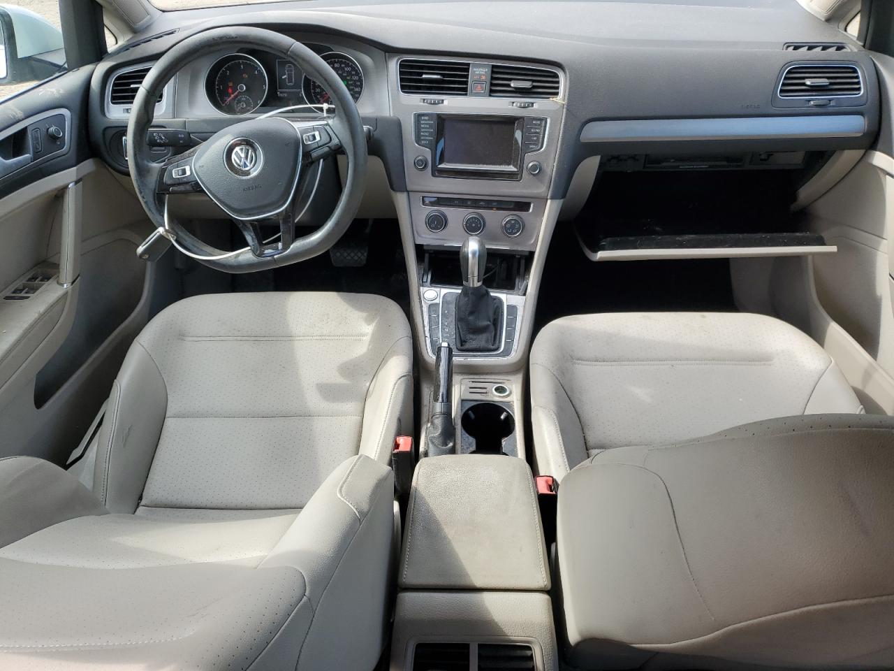 Volkswagen Golf Tdi S Image 7