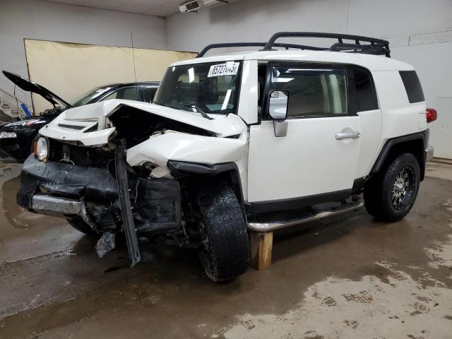  Salvage Toyota FJ Cruiser