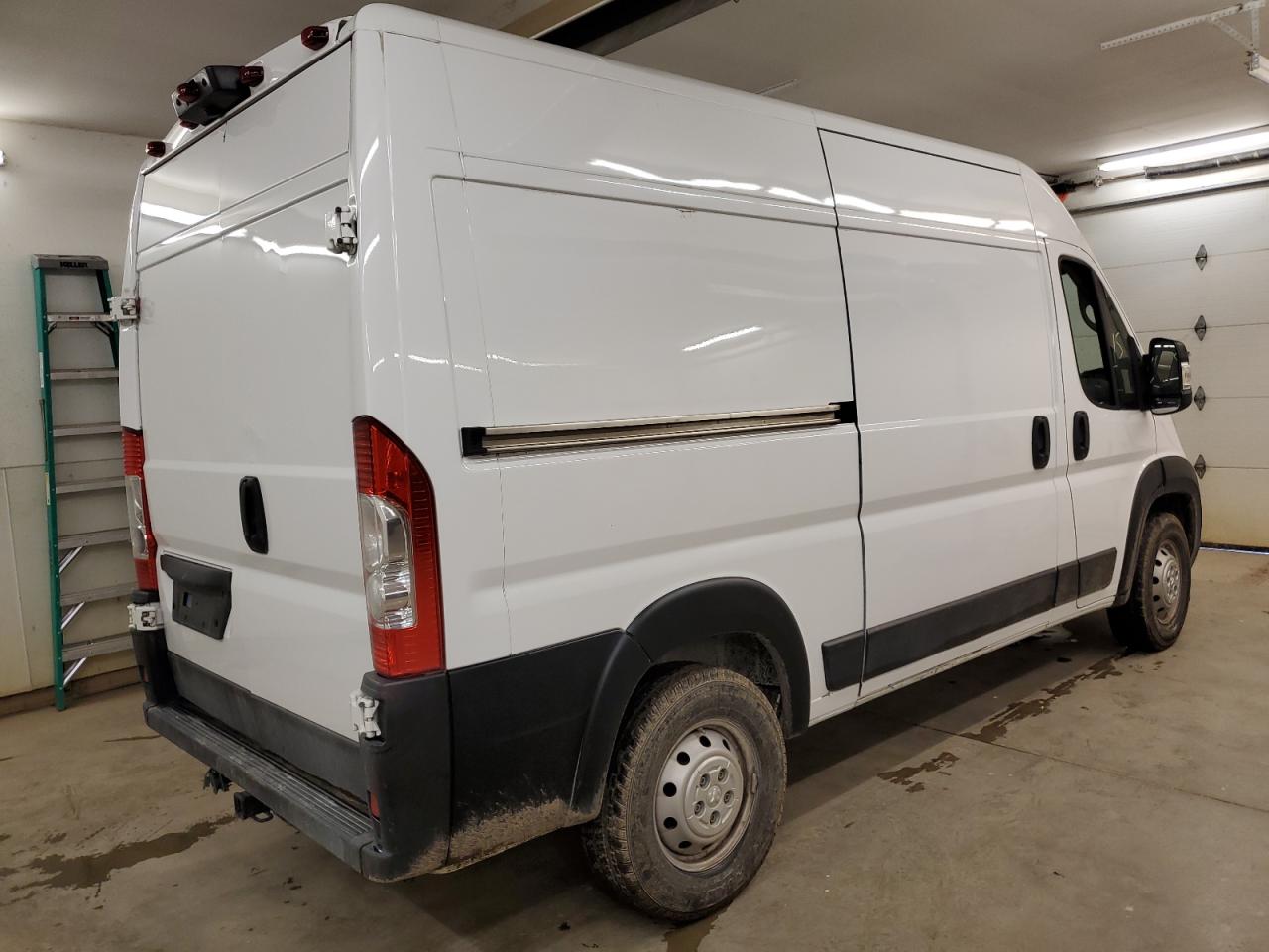 Ram Promaster 2500 High Image 2