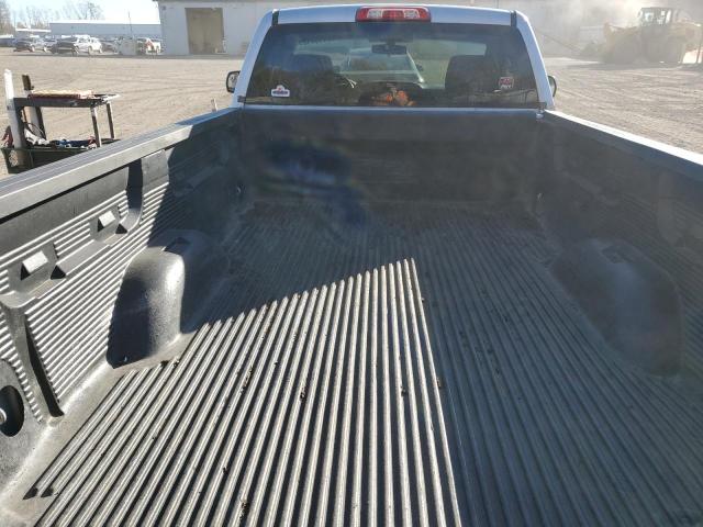 Chevrolet Silverado C1500 Image 10