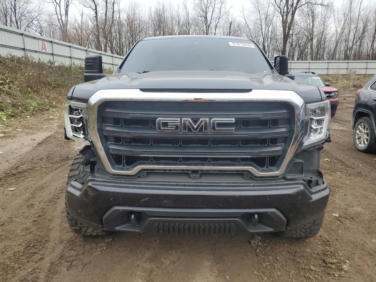 GMC Sierra K1500 Image 5
