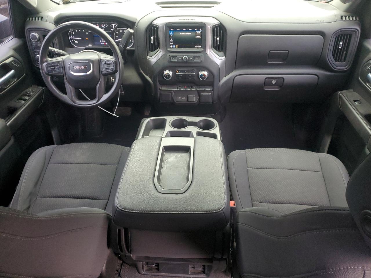 GMC Sierra K1500 Image 4