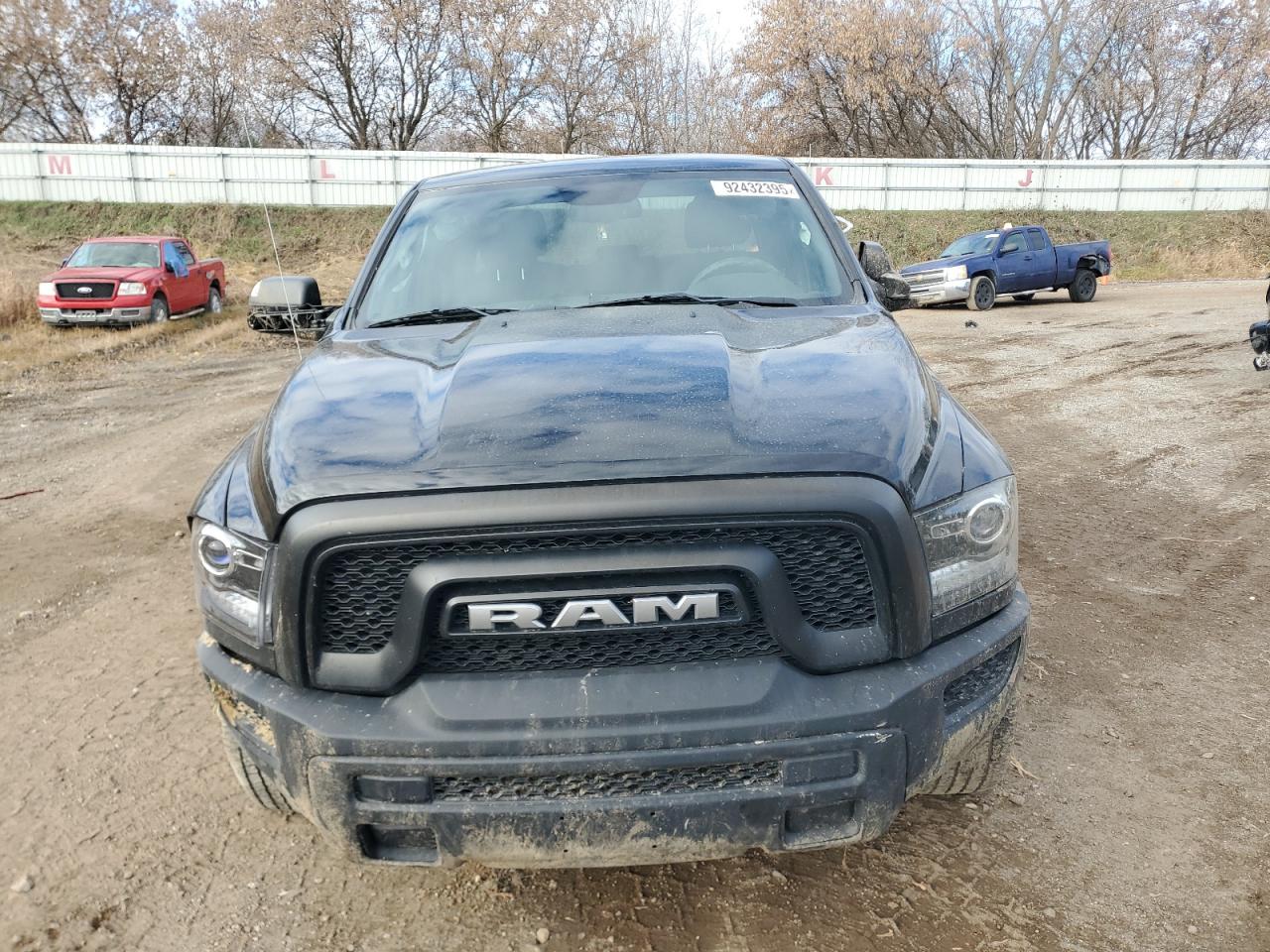 Ram 1500 Slt Image 3