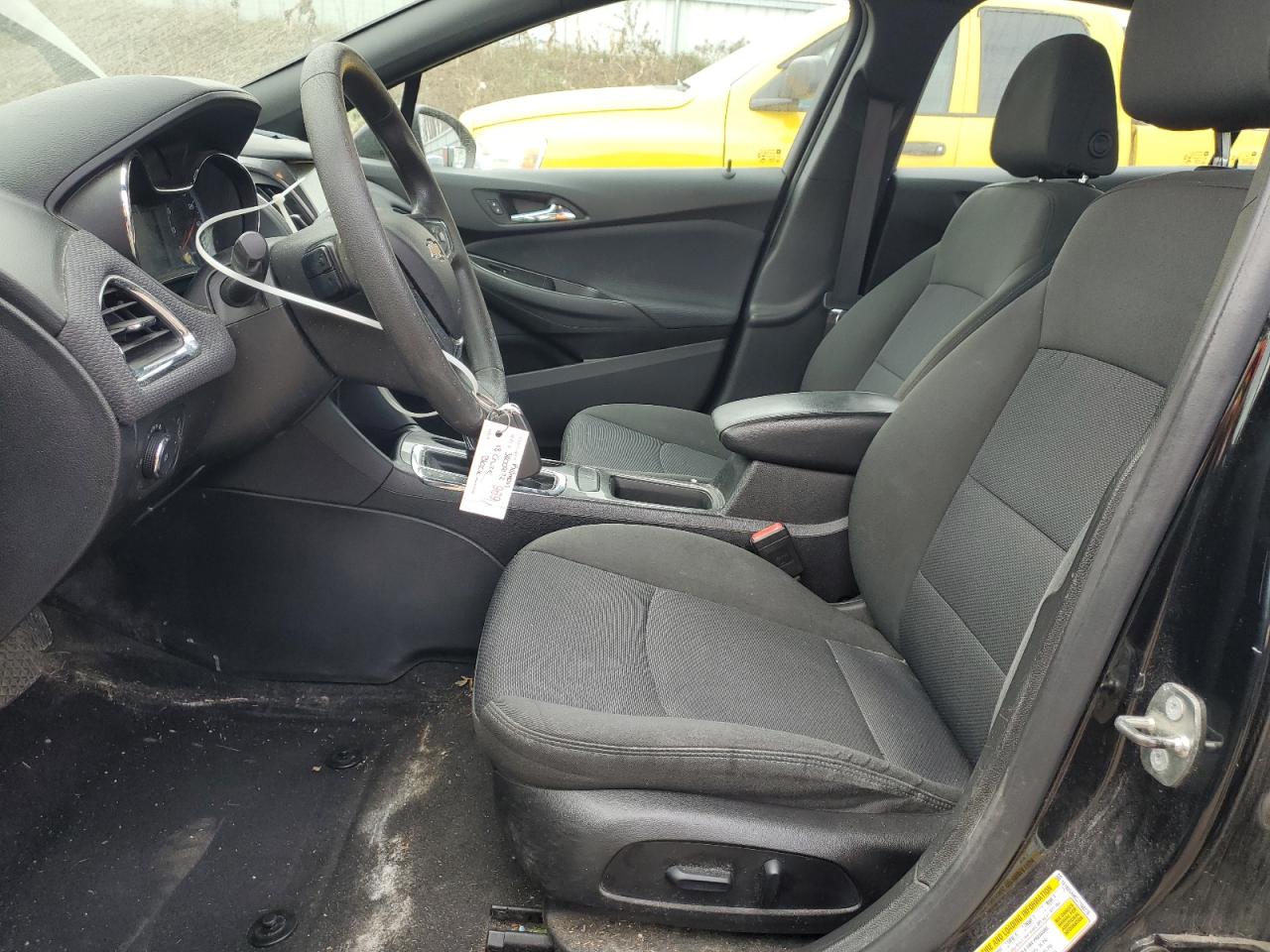 Chevrolet Cruze Lt Image 12