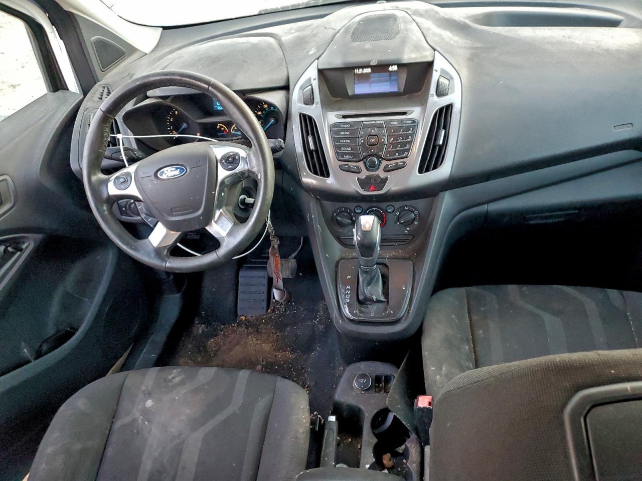 Ford Transit Xlt Image 10