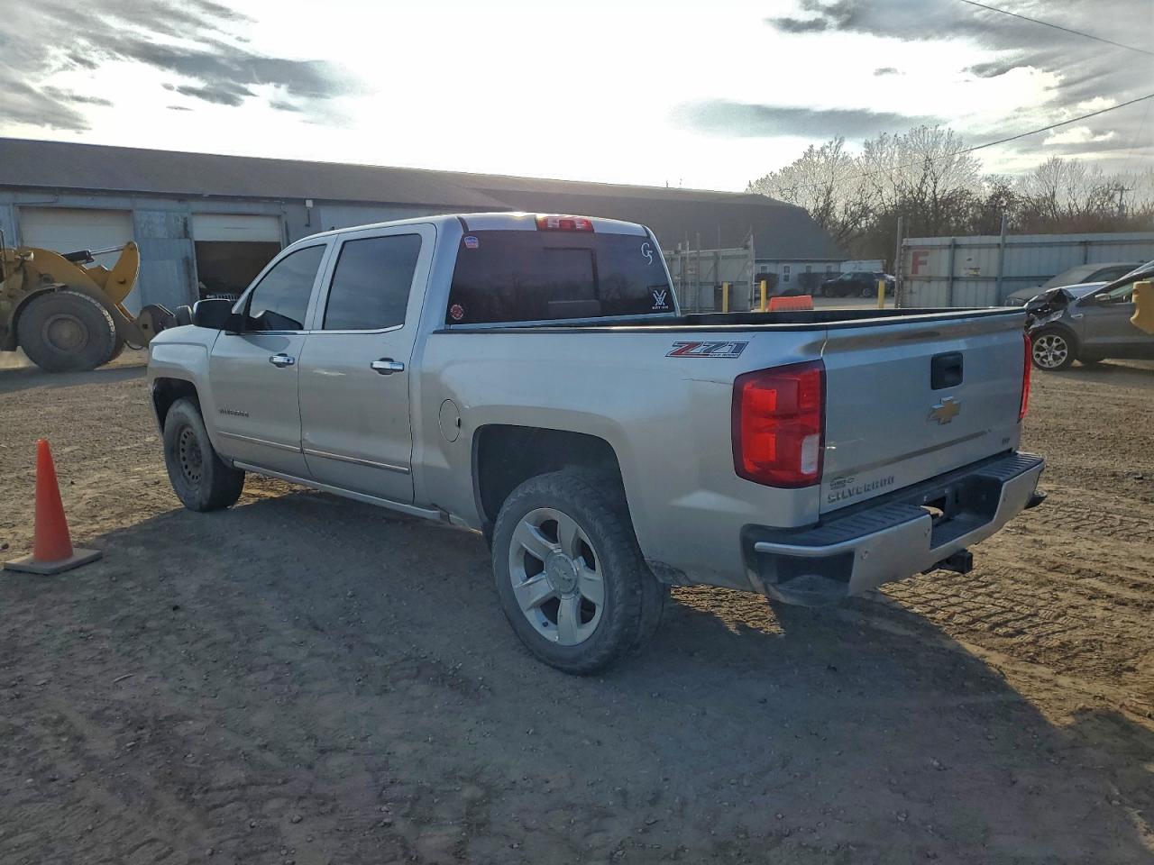 Chevrolet Silverado K1500 Ltz Image 8