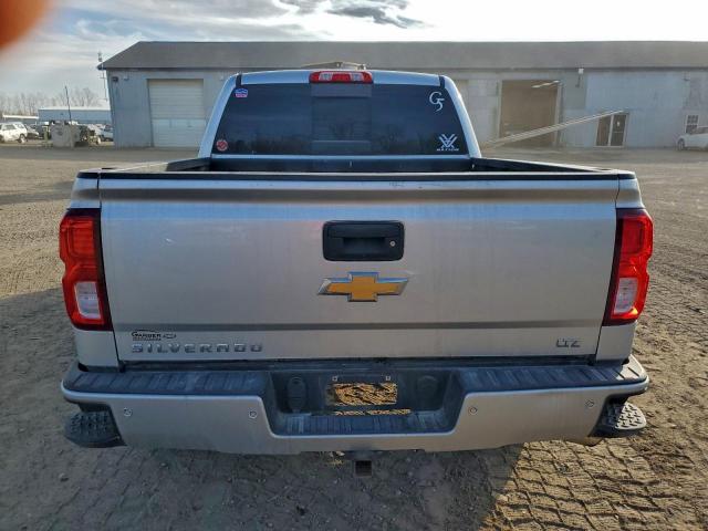 Chevrolet Silverado K1500 Ltz Image 4