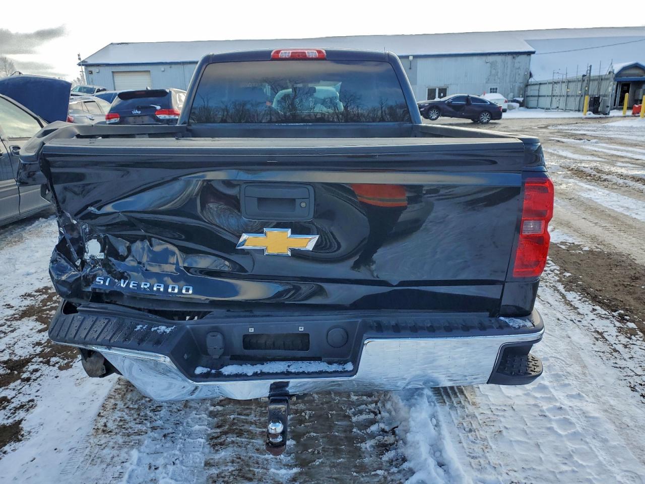 Chevrolet Silverado C1500 Image 4
