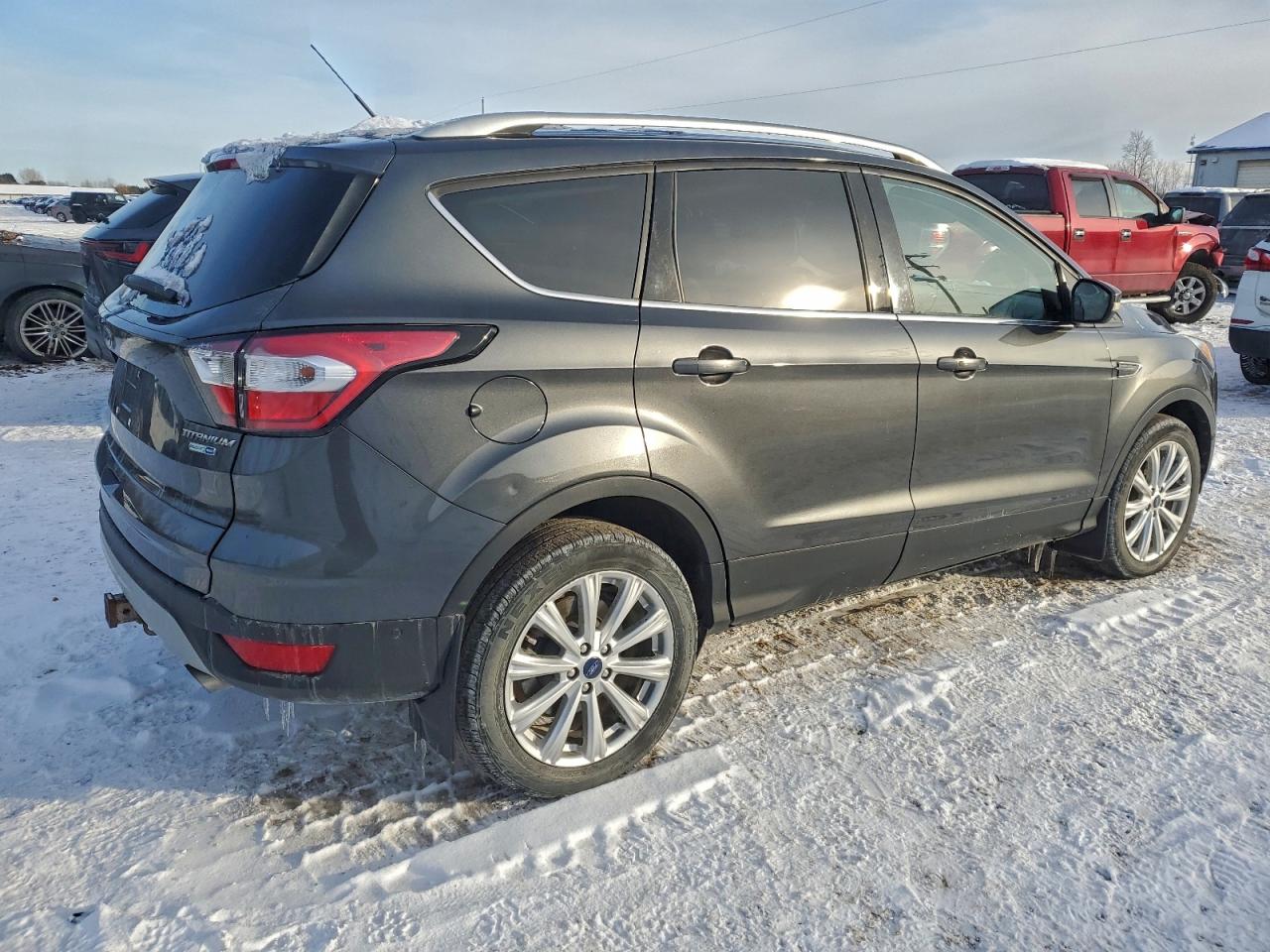 Ford Escape Titanium Image 6