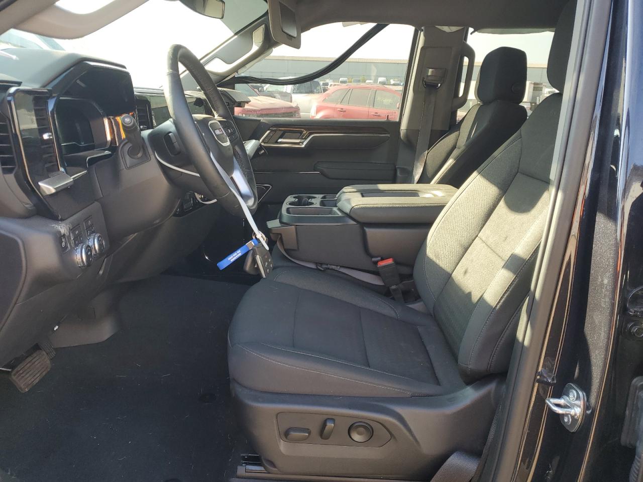 GMC Sierra K1500 Elevation-l Image 8