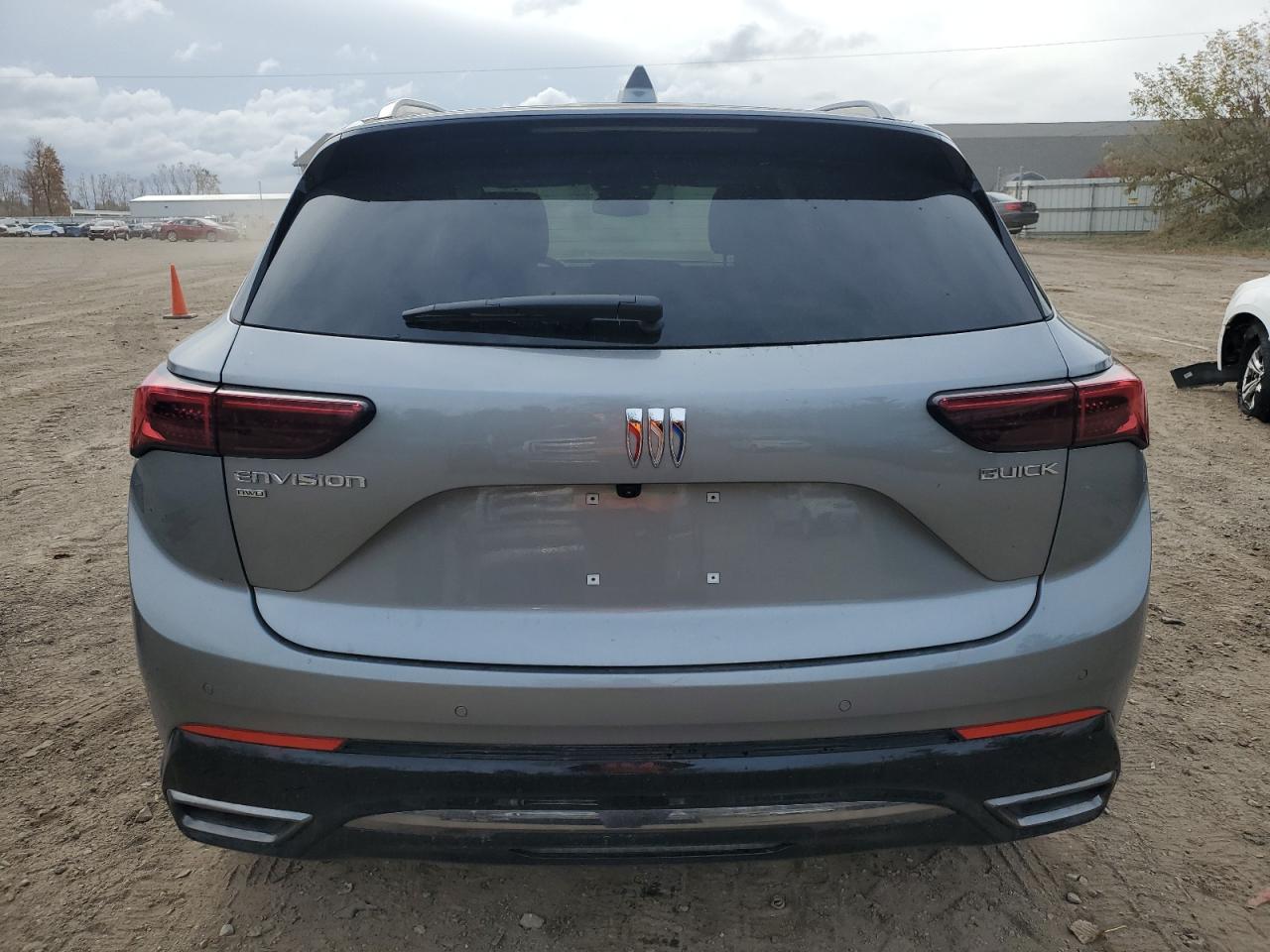 Buick Envision S Sport Touring Image 2