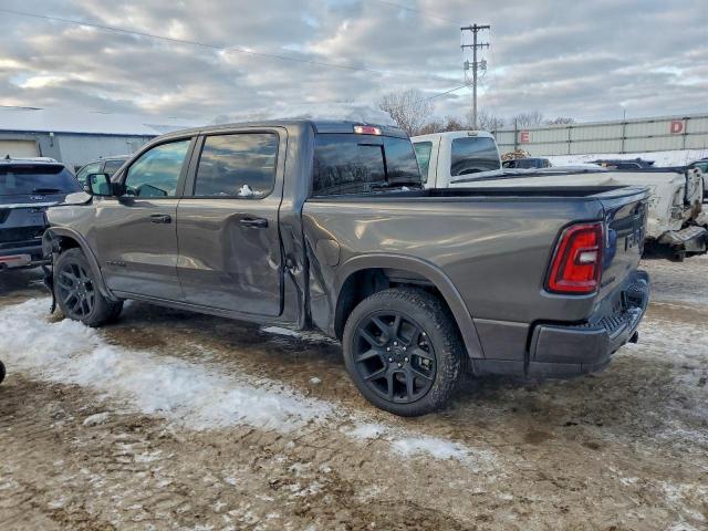 Ram 1500 Laramie Image 12