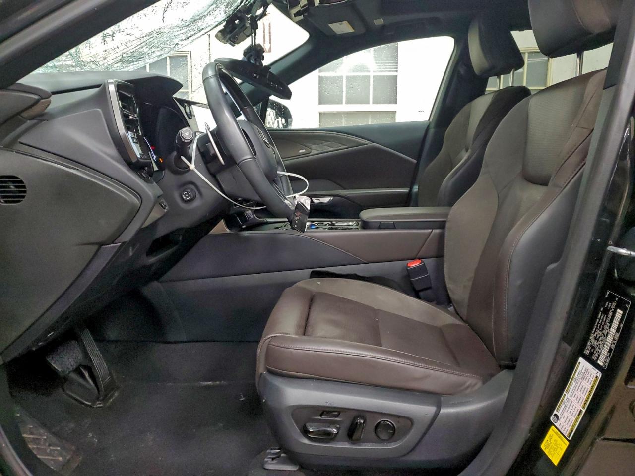 Lexus RX 350 Base Image 11