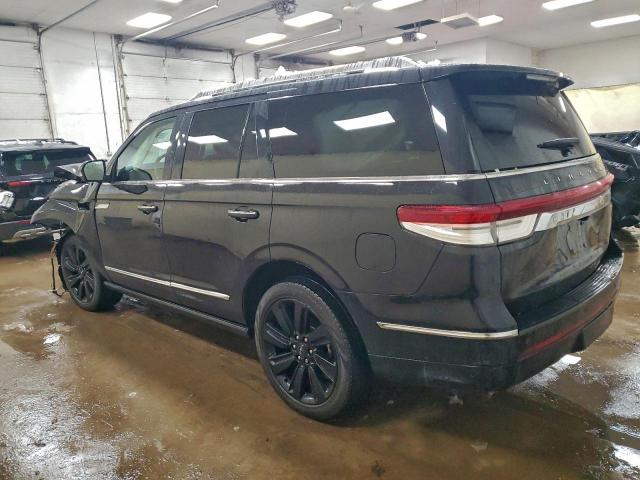 Lincoln Navigator Reserve Image 12