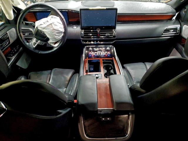 Lincoln Navigator Reserve Image 10