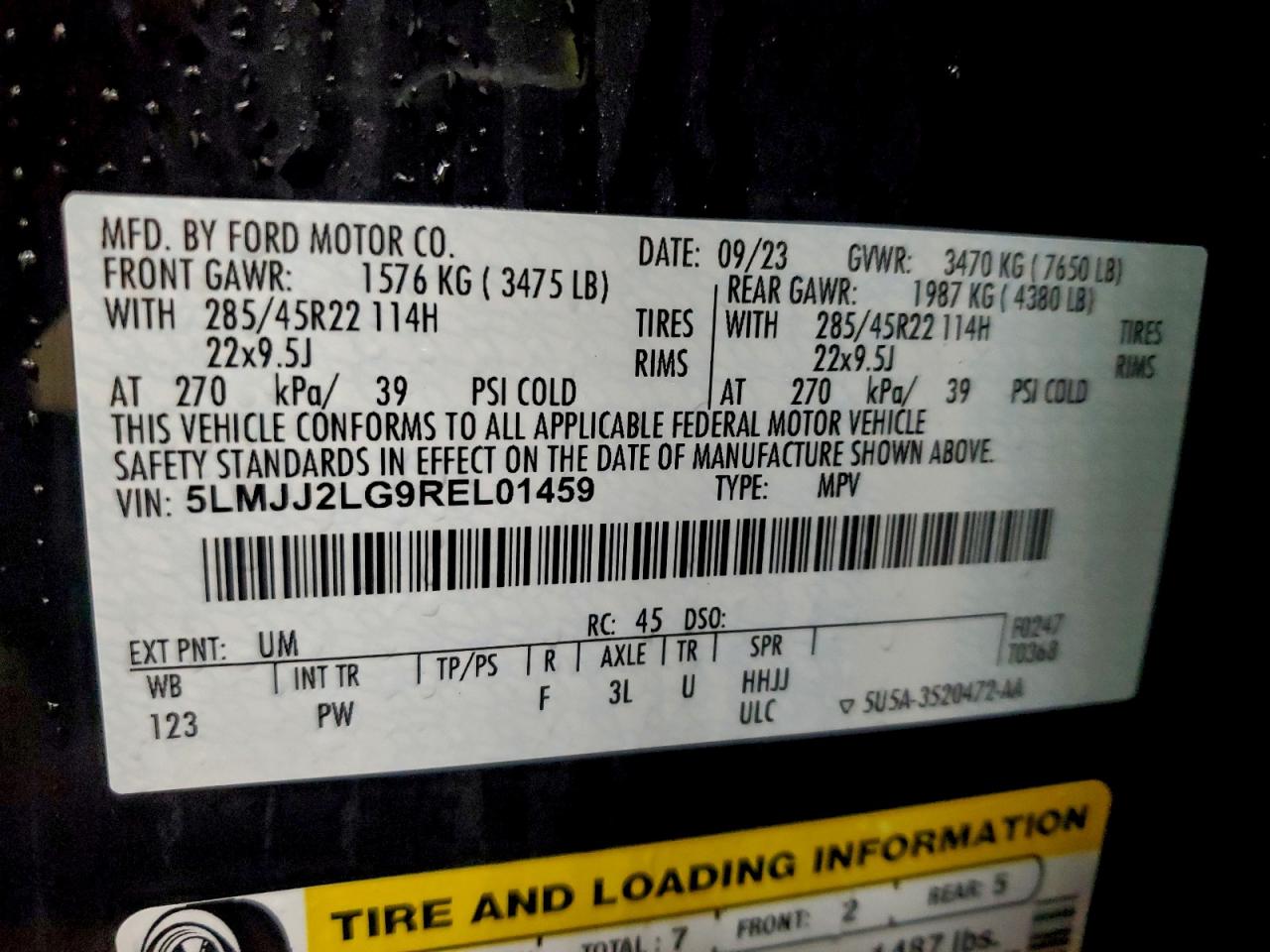 Lincoln Navigator Reserve Image 13