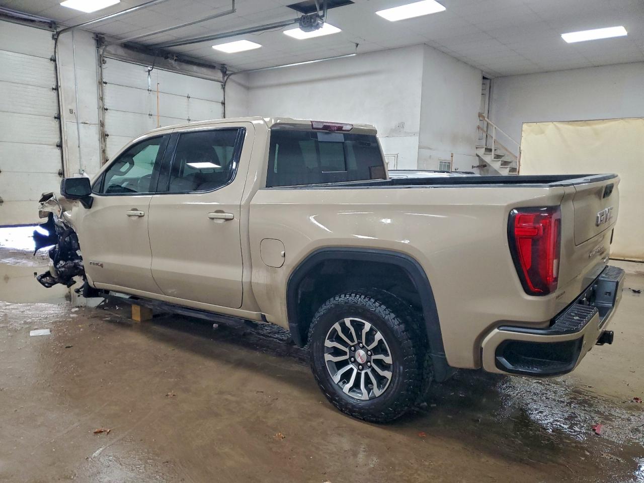 GMC Sierra K1500 At4 Image 13