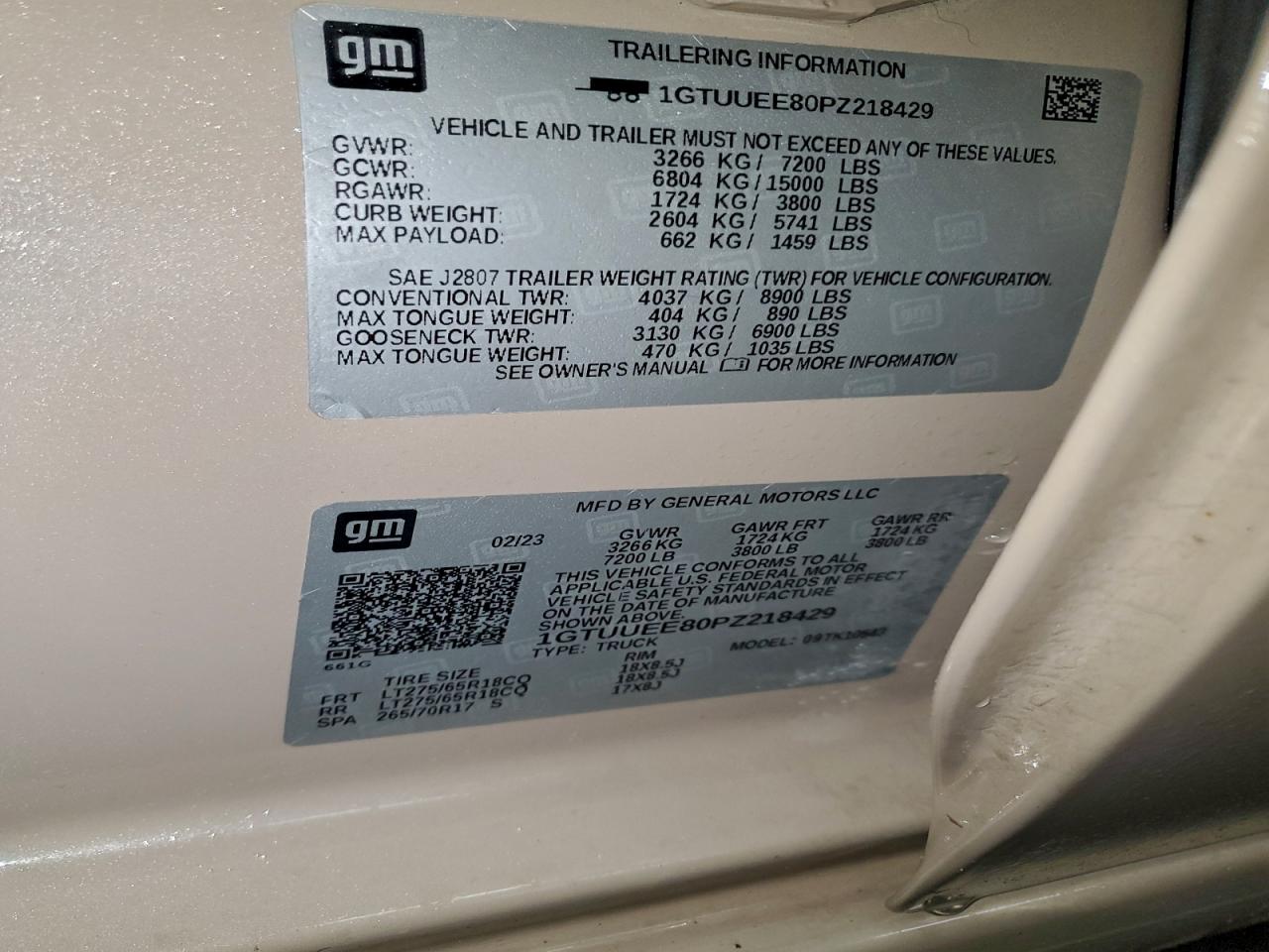 GMC Sierra K1500 At4 Image 12