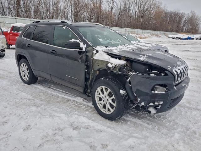 Jeep Grand Cherokee Latitude Image 13